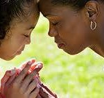 mother teach child to pray556558_548097768594609_953328274_n